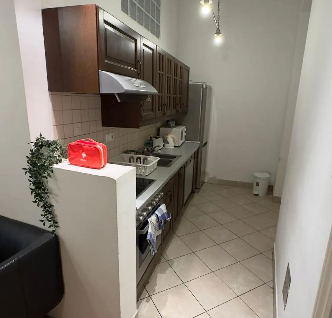 Danube Riverside Residence Budapest 0*,  Hungary