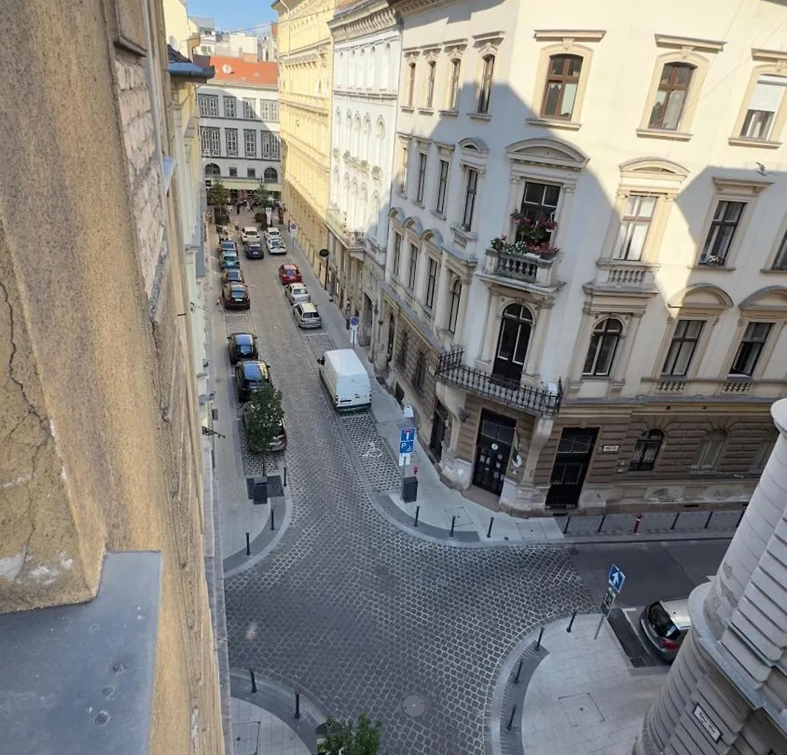 Apartment Danube Riverside Residence Budapest