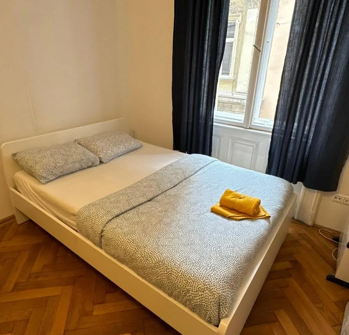 Danube Riverside Residence Budapest 0*,
